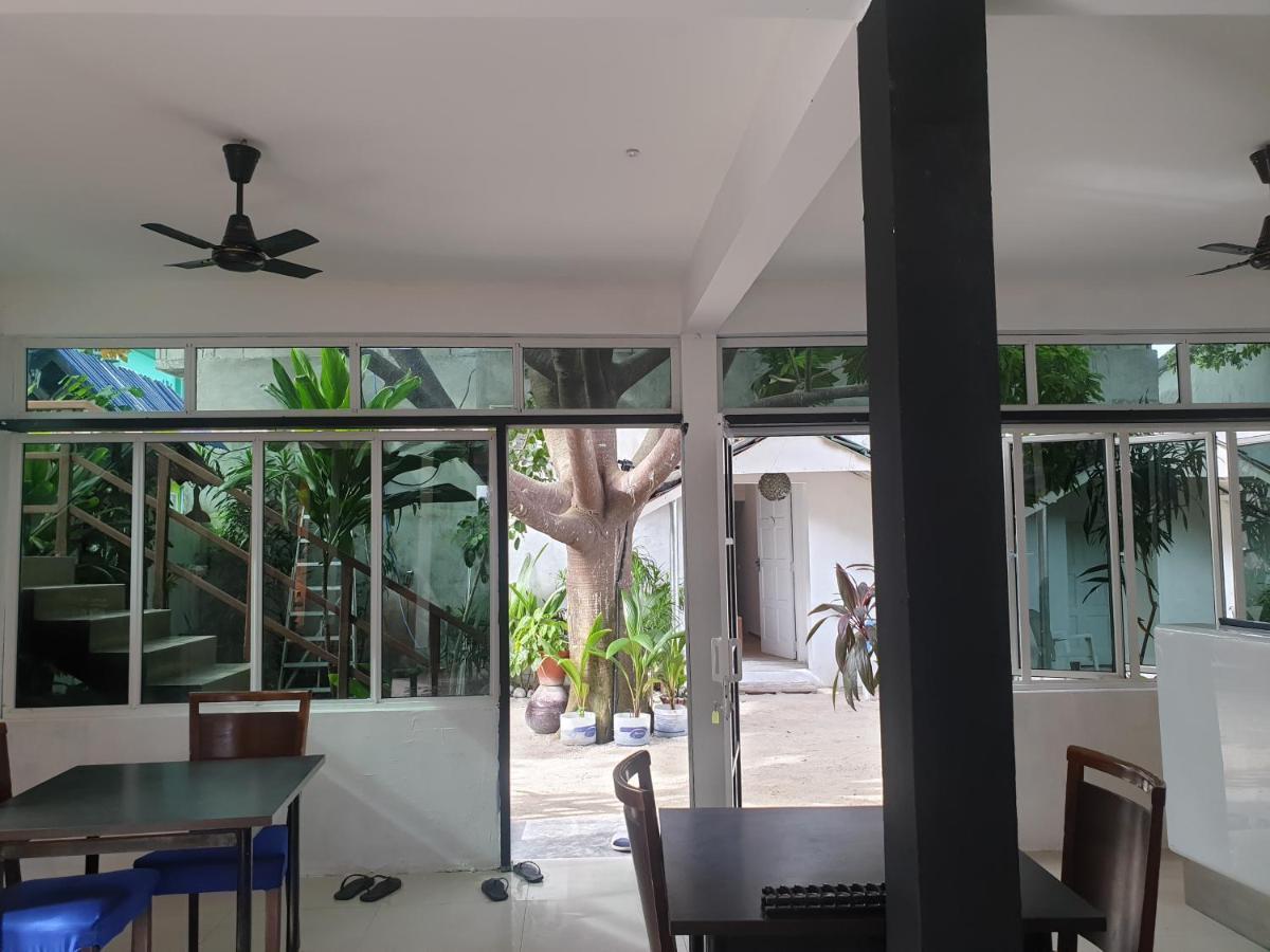Maafushi View Hotel Exterior foto